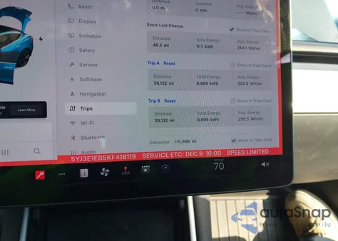 2019 Tesla Model 3 Long Range/Performance z USA, uszkodzony, nr VIN 5YJ3E1EB5KF418119